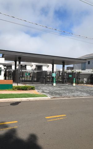 Casa à venda com 138m², 3 quartos e 2 vagasFachada