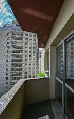 Apartamento à venda com 160m², 3 quartos e 2 vagasVaranda