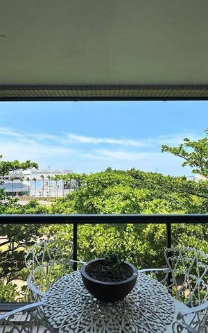 Apartamento à venda com 136m², 4 quartos e 2 vagas
