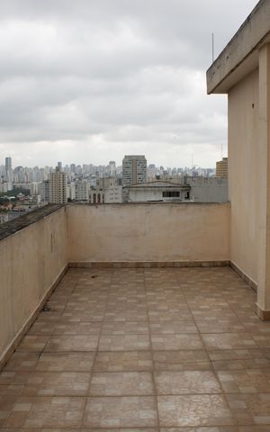 Apartamento à venda com 174m², 3 quartos e 1 vaga Apartamento à venda com 174m², 3 quartos e 1 vagaVaranda quarto 2