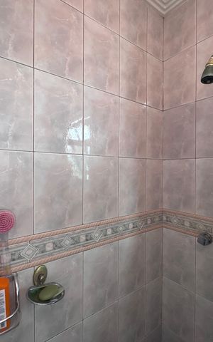 Casa de condomínio à venda com 562m², 4 quartos e 4 vagas Casa de condomínio à venda com 562m², 4 quartos e 4 vagasSuíte 3 - Banheiro