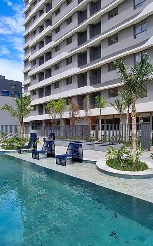 Apartamento à venda com 29m², 1 quarto e sem vaga Apartamento à venda com 29m², 1 quarto e sem vagaÁrea comum - Piscina