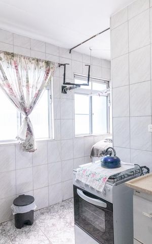 Apartamento à venda com 52m², 2 quartos e 1 vagaCozinha