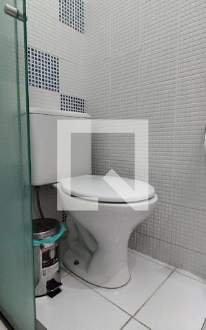 Apartamento à venda com 57m², 2 quartos e 1 vaga Apartamento à venda com 57m², 2 quartos e 1 vagaBanheiro