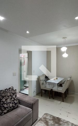 Apartamento à venda com 57m², 2 quartos e 1 vaga Apartamento à venda com 57m², 2 quartos e 1 vagaSala
