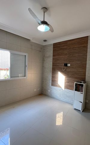 Casa para alugar com 127m², 2 quartos e 1 vaga Casa para alugar com 127m², 2 quartos e 1 vagaQuarto