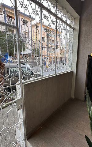 Casa para alugar com 127m², 2 quartos e 1 vaga Casa para alugar com 127m², 2 quartos e 1 vagaVaranda da Sala