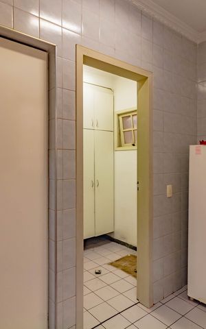 Casa de condomínio à venda com 262m², 4 quartos e 4 vagas
