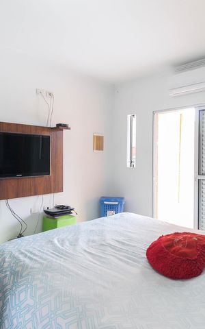 Casa à venda com 170m², 3 quartos e 2 vagas Casa à venda com 170m², 3 quartos e 2 vagasQuarto 3 - Suíte