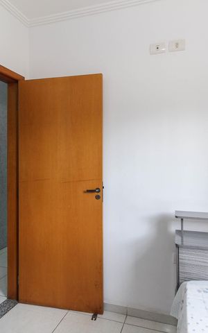 Casa à venda com 170m², 3 quartos e 2 vagas Casa à venda com 170m², 3 quartos e 2 vagasQuarto 1