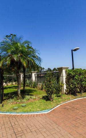 Apartamento para alugar com 100m², 2 quartos e 2 vagas Apartamento para alugar com 100m², 2 quartos e 2 vagasÁrea comum