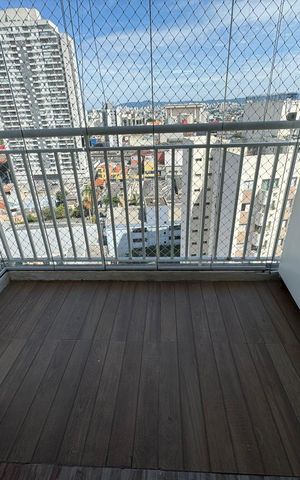 Apartamento à venda com 45m², 2 quartos e 1 vaga Apartamento à venda com 45m², 2 quartos e 1 vagaVaranda