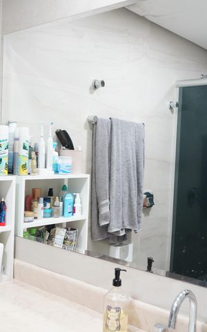 Apartamento à venda com 105m², 3 quartos e 2 vagasBanheiro da Suíte