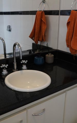 Apartamento à venda com 105m², 3 quartos e 2 vagasBanheiro