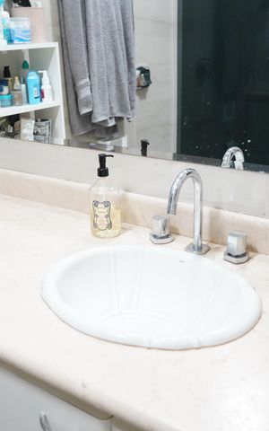 Apartamento à venda com 105m², 3 quartos e 2 vagasBanheiro da Suíte