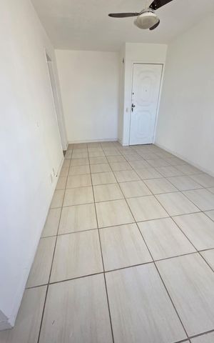 Apartamento à venda com 49m², 2 quartos e 1 vaga Apartamento à venda com 49m², 2 quartos e 1 vagaSala