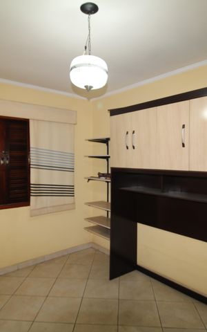 Casa à venda com 190m², 3 quartos e 2 vagasQuarto 3