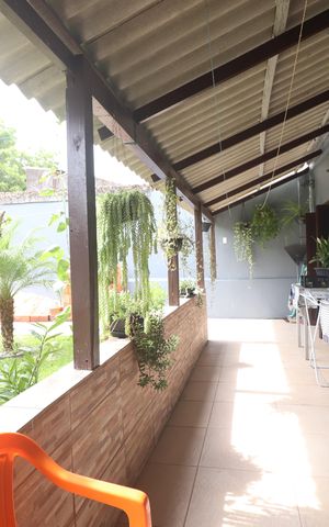 Casa à venda com 292m², 4 quartos e 2 vagasárea dos fundos
