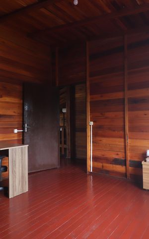 Casa à venda com 292m², 4 quartos e 2 vagasQuarto 02