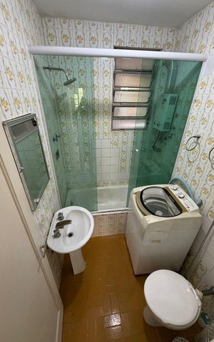 Apartamento para alugar com 36m², 2 quartos e sem vaga Apartamento para alugar com 36m², 2 quartos e sem vagaBanheiro