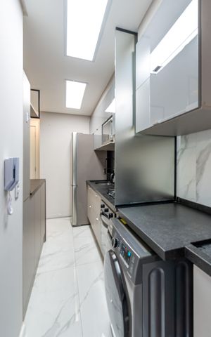 Apartamento à venda com 54m², 2 quartos e 1 vaga Apartamento à venda com 54m², 2 quartos e 1 vagaÁrea de serviço