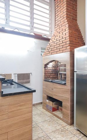 Casa à venda com 215m², 3 quartos e 4 vagasEspaço Gourmet