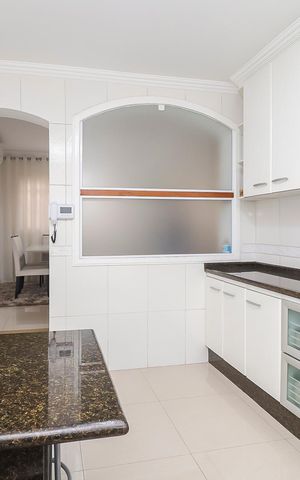 Casa à venda com 215m², 3 quartos e 4 vagasCozinha