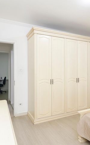 Casa à venda com 215m², 3 quartos e 4 vagasQuarto 2