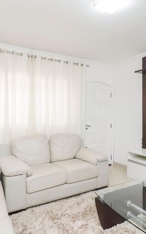Casa à venda com 215m², 3 quartos e 4 vagasSala