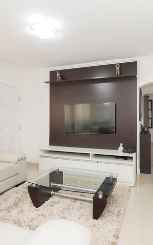 Casa à venda com 215m², 3 quartos e 4 vagasSala