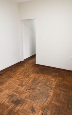 Apartamento à venda com 75m², 2 quartos e sem vagaSala