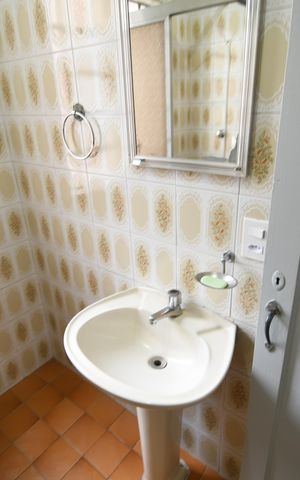 Apartamento à venda com 75m², 2 quartos e sem vagaBanheiro
