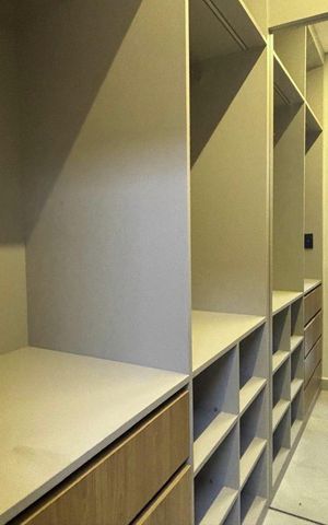 Casa para alugar com 156m², 3 quartos e 4 vagasSuíte - Closet 