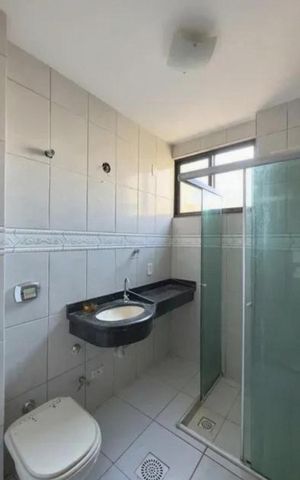 Apartamento à venda com 77m², 2 quartos e sem vaga Apartamento à venda com 77m², 2 quartos e sem vagaBanheiro