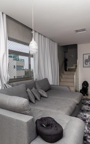 Apartamento à venda com 178m², 4 quartos e 3 vagas Apartamento à venda com 178m², 4 quartos e 3 vagasSala 1