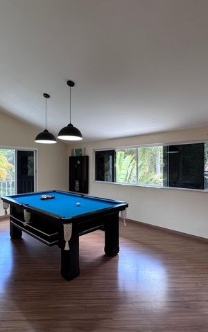 Casa de condomínio para alugar com 1500m², 6 quartos e 5 vagas Casa de condomínio para alugar com 1500m², 6 quartos e 5 vagasSalão de Jogos