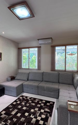 Casa de condomínio para alugar com 1500m², 6 quartos e 5 vagas Casa de condomínio para alugar com 1500m², 6 quartos e 5 vagasSuíte 6