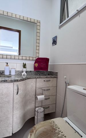 Casa de condomínio para alugar com 1500m², 6 quartos e 5 vagas Casa de condomínio para alugar com 1500m², 6 quartos e 5 vagasLavabo