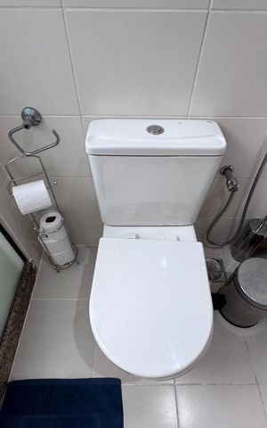 Casa de condomínio para alugar com 1500m², 6 quartos e 5 vagas Casa de condomínio para alugar com 1500m², 6 quartos e 5 vagasSuíte 3 - Banheiro