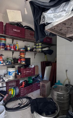 Casa de condomínio para alugar com 1500m², 6 quartos e 5 vagas Casa de condomínio para alugar com 1500m², 6 quartos e 5 vagasÁrea externa