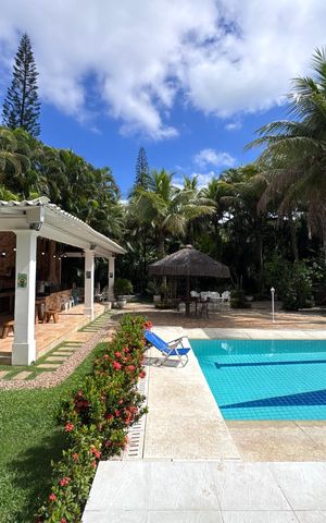 Casa de condomínio para alugar com 1500m², 6 quartos e 5 vagas Casa de condomínio para alugar com 1500m², 6 quartos e 5 vagasÁrea externa