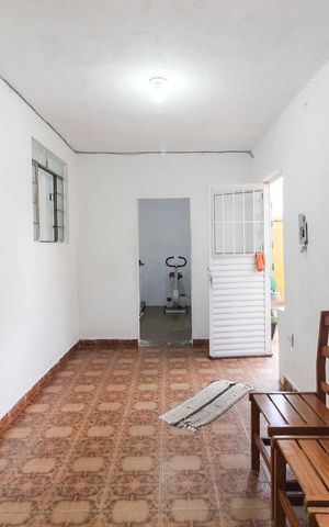 Casa à venda com 120m², 3 quartos e 4 vagas Casa à venda com 120m², 3 quartos e 4 vagasÁrea de Serviço