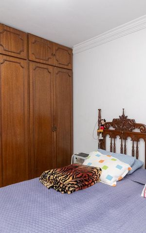 Casa à venda com 430m², 5 quartos e 4 vagasQuarto 2