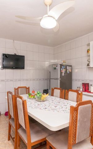 Casa à venda com 430m², 5 quartos e 4 vagasCozinha