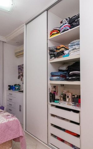 Casa à venda com 430m², 5 quartos e 4 vagasQuarto 4