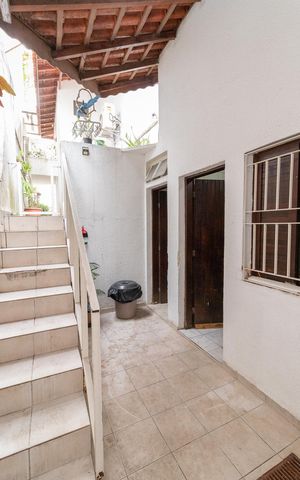 Casa à venda com 430m², 5 quartos e 4 vagasÁrea