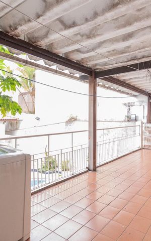 Casa à venda com 430m², 5 quartos e 4 vagasÁrea de Serviço