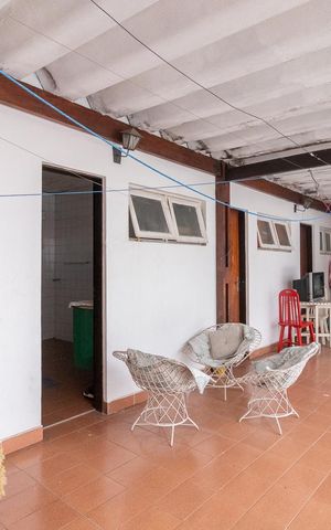 Casa à venda com 430m², 5 quartos e 4 vagasÁrea de Serviço