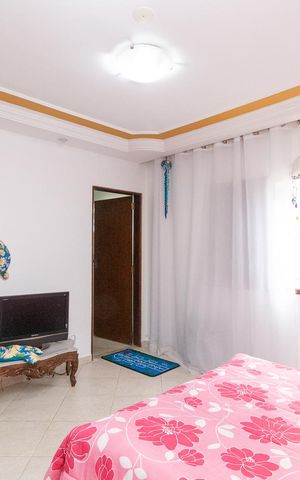 Casa à venda com 430m², 5 quartos e 4 vagasSuíte