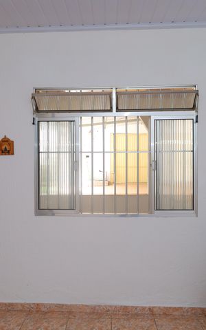 Casa para alugar com 300m², 4 quartos e 4 vagasSala